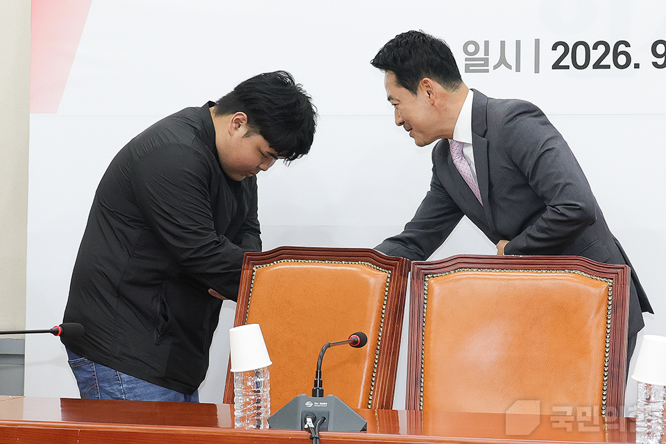 제목 노출 영역입니다 이미지